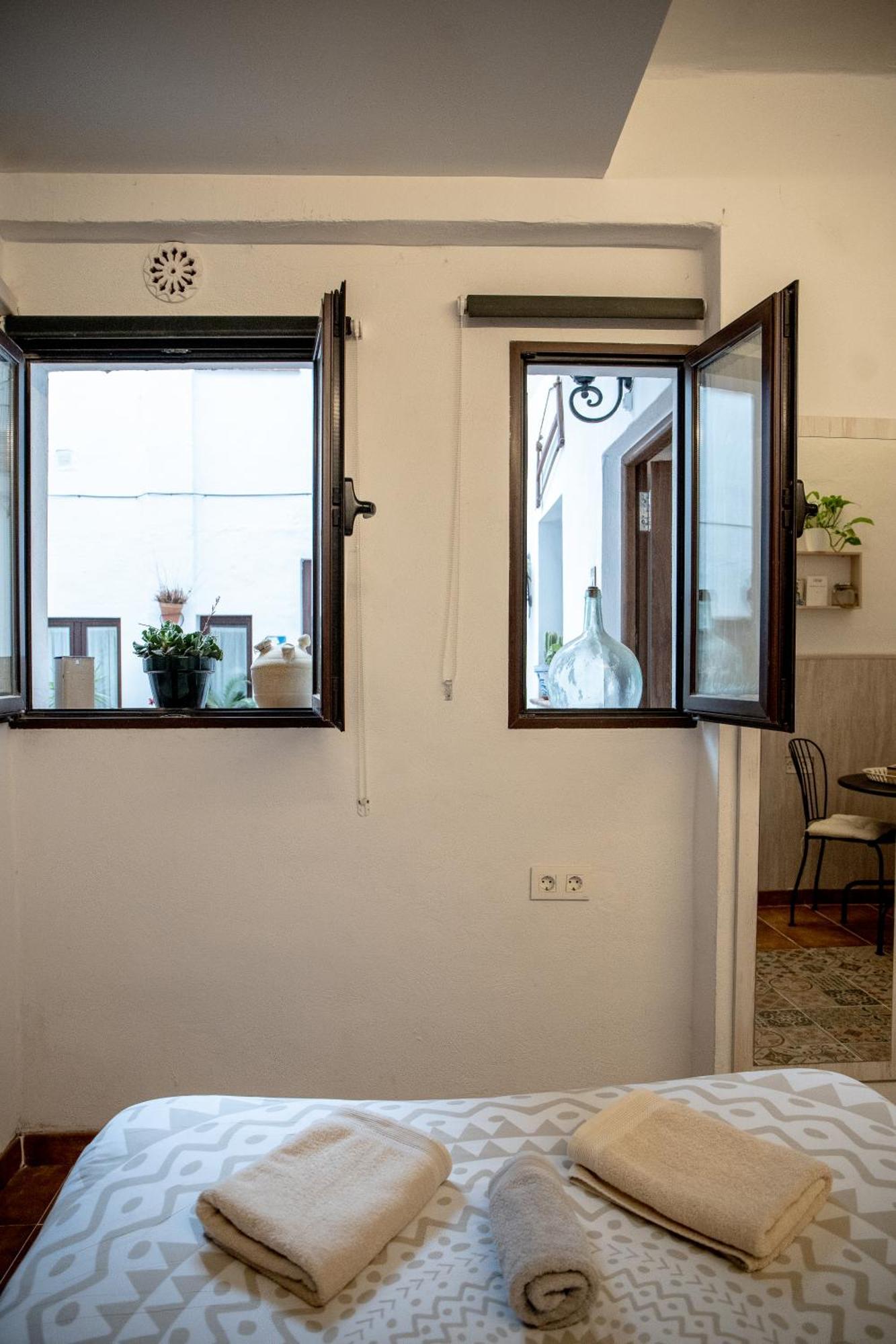 לינה וארוחת בוקר גרנדה Casa Po חדר תמונה